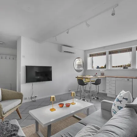 Apartment Stormly - Modern 1bed With Sofabed In Quiet Area *